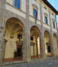 sansepolcro palazzo delle laudi comune