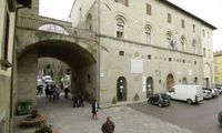 Sansepolcro- Arco pesa palazzo Pretorio-piazza Garibaldi 2