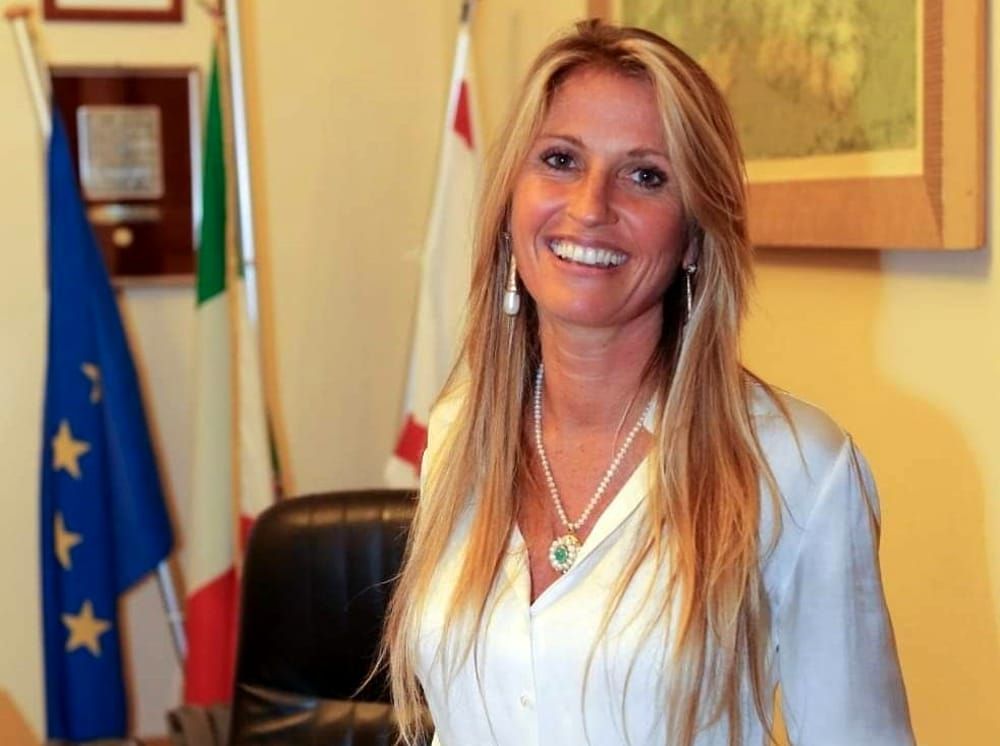 arezzo silvia chiassai martini presidente provincia