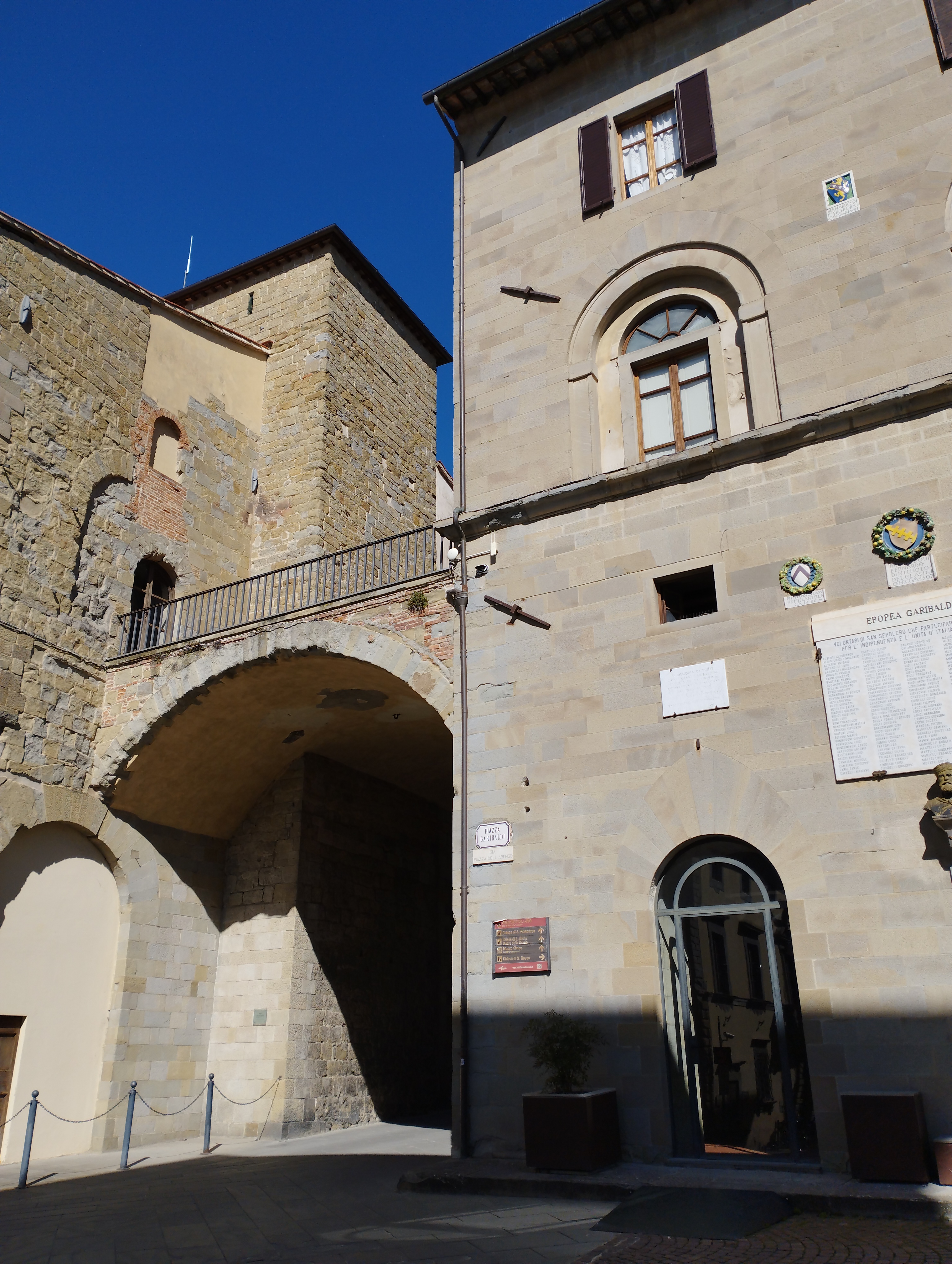 sansepolcro palazzo pretorio arco pesa