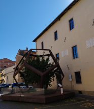 sansepolcro piazza garibaldi dodecaedro
