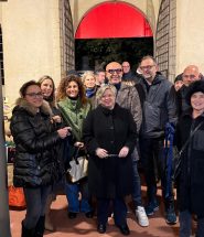 mostra taglio del nastro