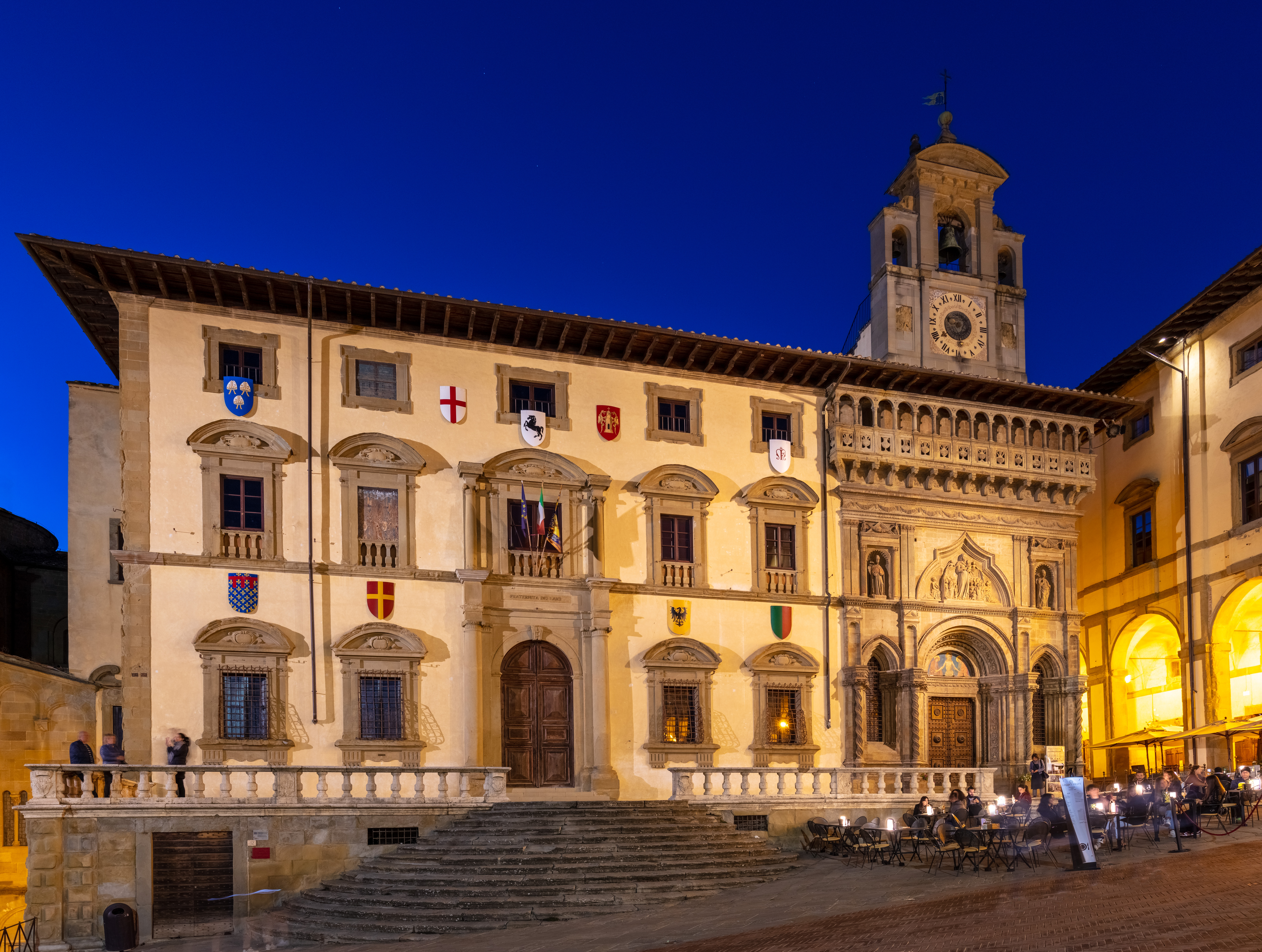 arezzo palazzo fraternita dei laici
