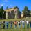 A Romena il Terzo Paradiso umano mano nella mano per la pace preventiva Giovani, adulti e bambini hanno composto il simbolo di Michelangelo Pistoletto nell’iniziativa per la Biennale Europea d’Arte Fabbrile 800 anni della morte di San Francesco